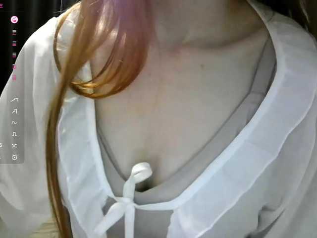 MadonnaVanson live cam on BongaCams
