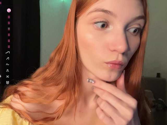 MadonnaVanson live cam on BongaCams