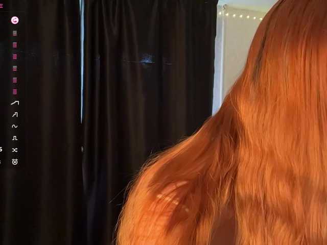MadonnaVanson live cam on BongaCams