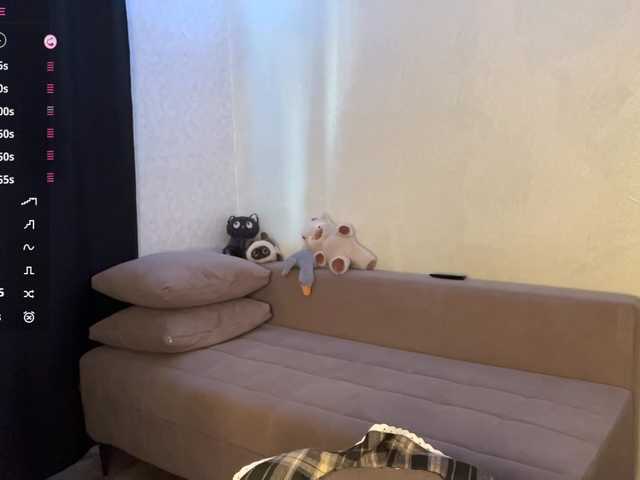 MadonnaVanson live cam on BongaCams
