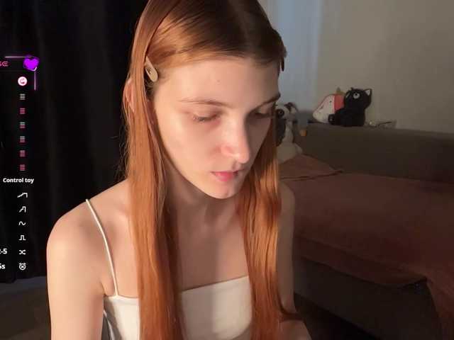 MadonnaVanson live cam on BongaCams