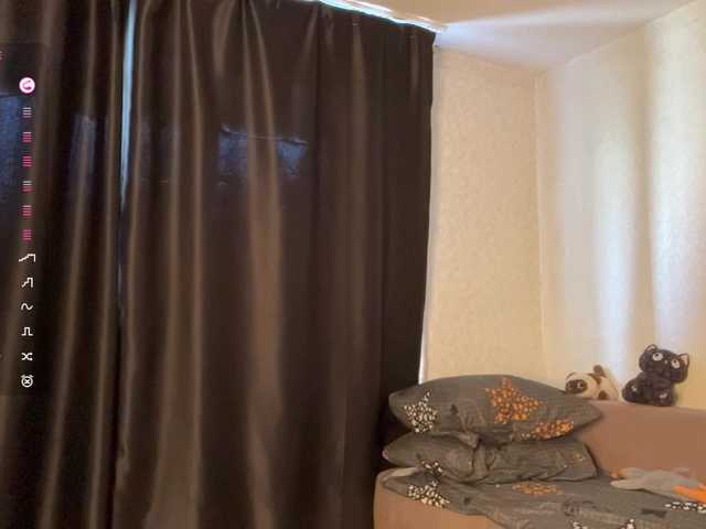 MadonnaVanson webcam