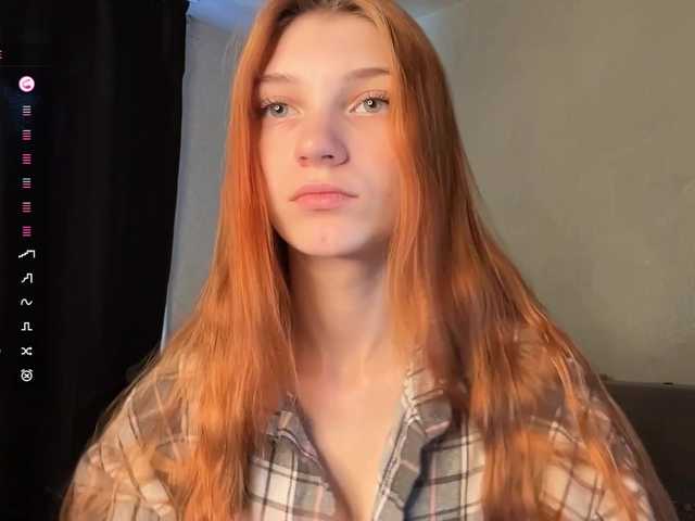 MadonnaVanson live cam on BongaCams