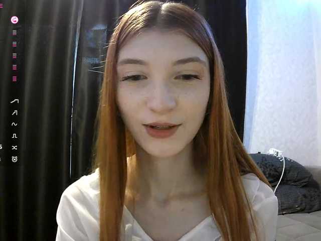 MadonnaVanson live cam on BongaCams