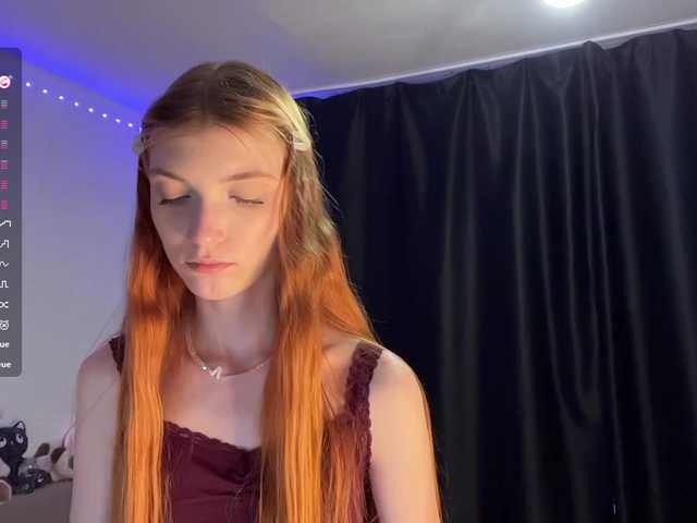 MadonnaVanson live cam on BongaCams