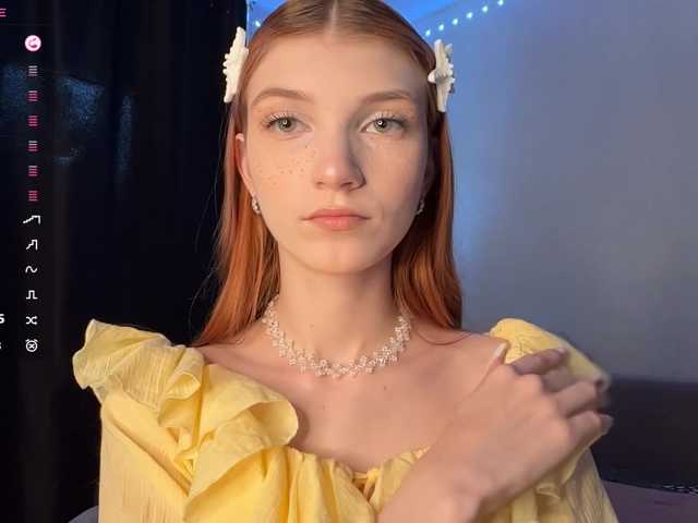 MadonnaVanson live cam on BongaCams