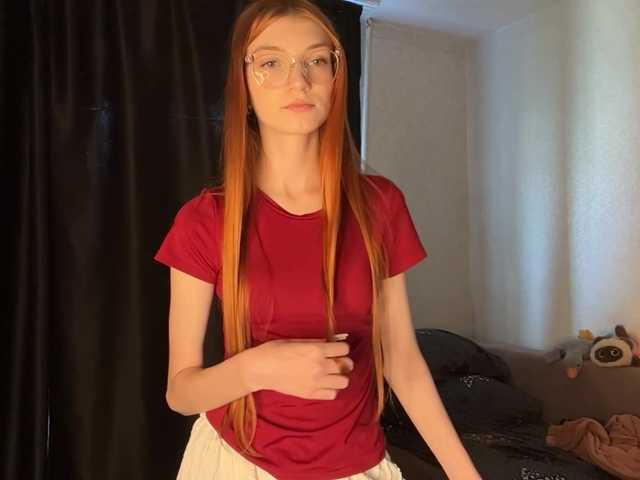 MadonnaVanson live cam on BongaCams