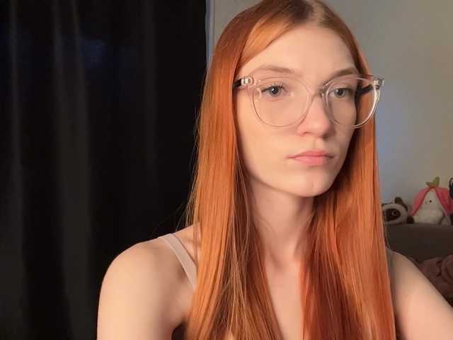 MadonnaVanson live cam on BongaCams