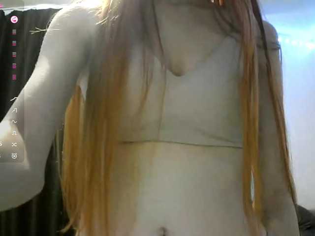 MadonnaVanson live cam on BongaCams