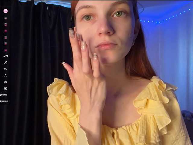 MadonnaVanson live cam on BongaCams