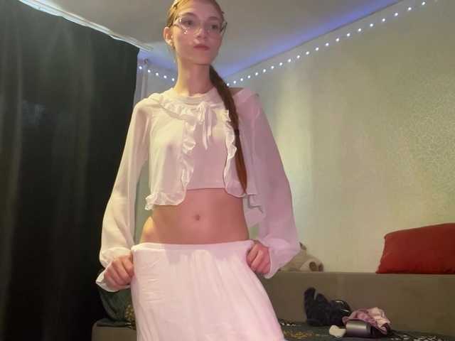 MadonnaVanson live cam on BongaCams