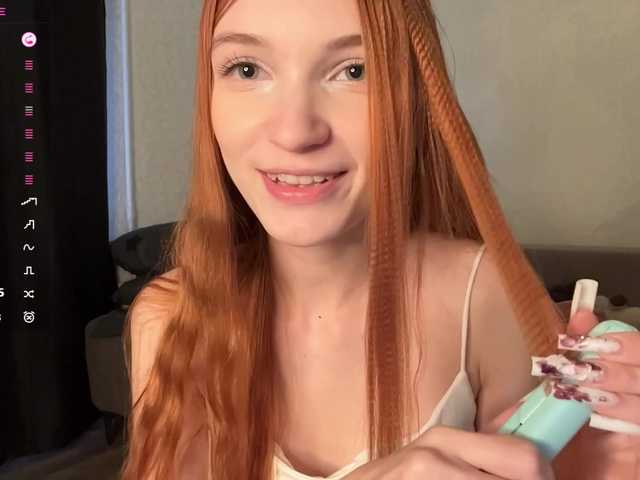 MadonnaVanson live cam on BongaCams