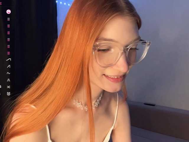 MadonnaVanson live cam on BongaCams