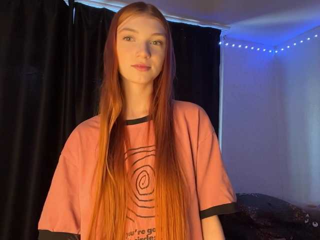 MadonnaVanson live cam on BongaCams