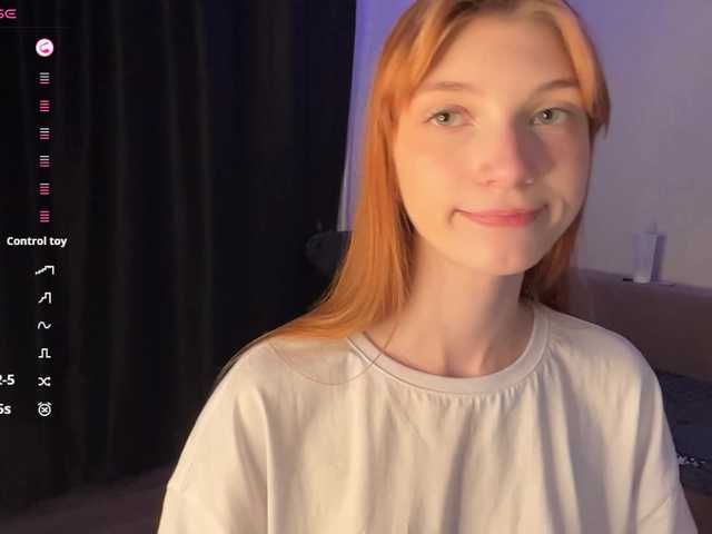 MadonnaVanson live cam on BongaCams