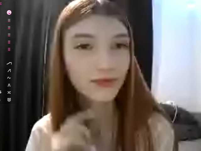 MadonnaVanson live cam on BongaCams