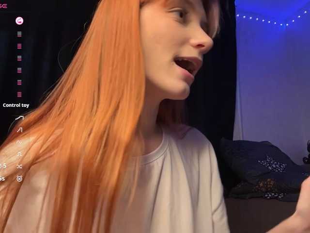 MadonnaVanson live cam on BongaCams