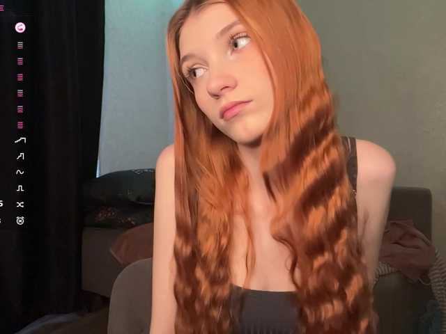 MadonnaVanson live cam on BongaCams