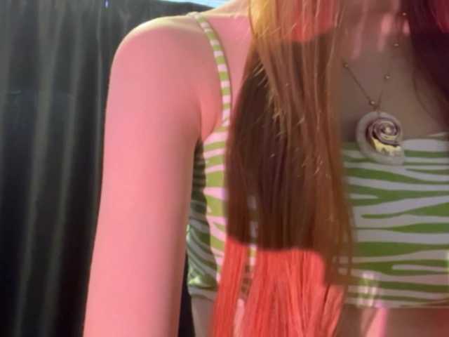 MadonnaVanson live cam on BongaCams