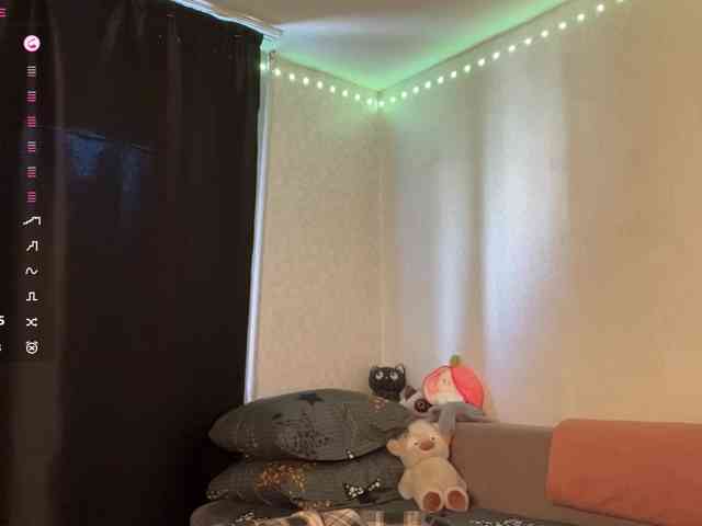 MadonnaVanson webcam