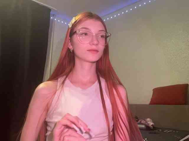 MadonnaVanson webcam