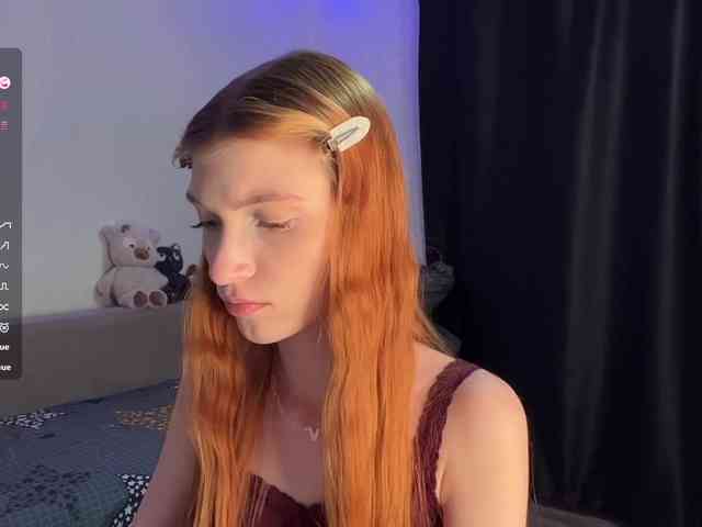 MadonnaVanson Live Webcam on BongaCams