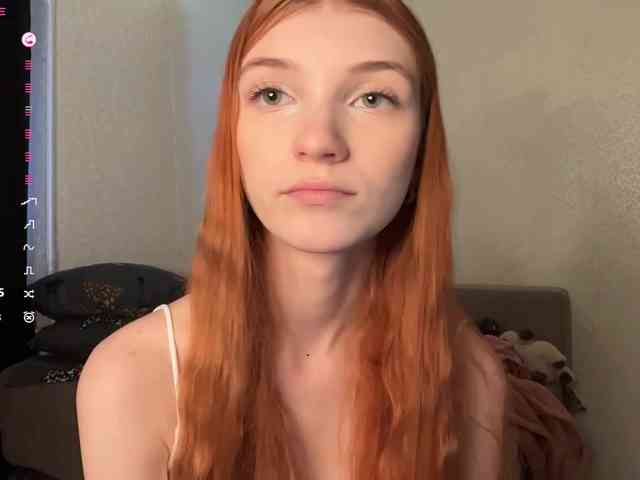 MadonnaVanson webcam