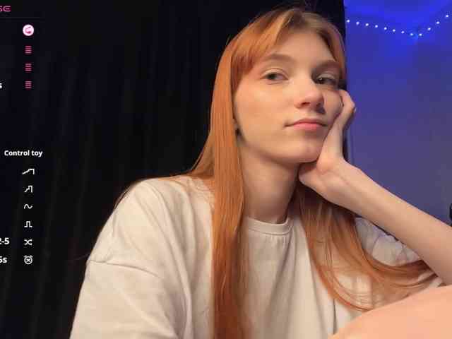 MadonnaVanson webcam