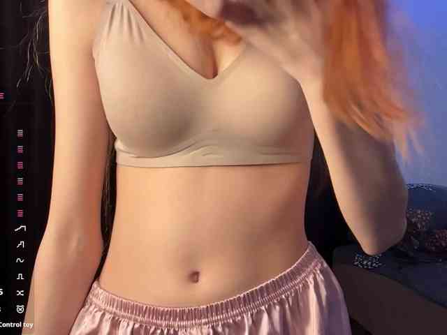 MadonnaVanson webcam