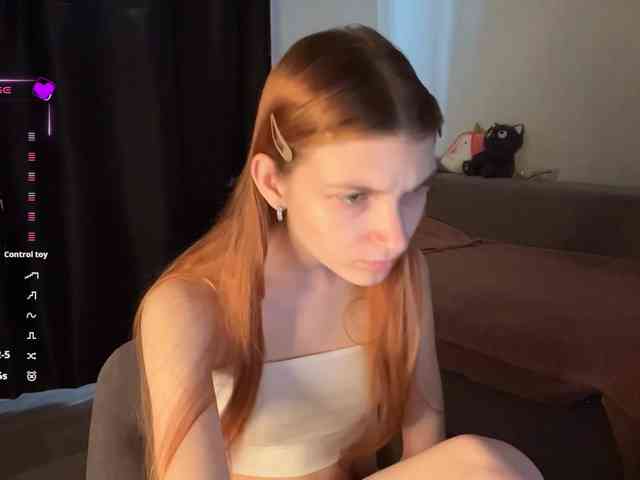 MadonnaVanson webcam