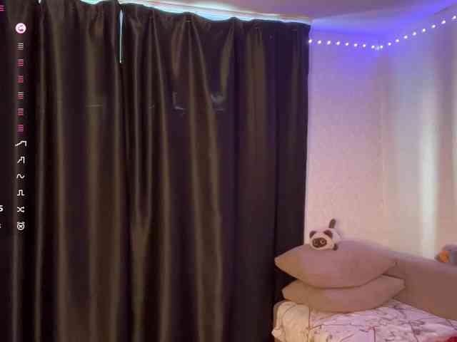 MadonnaVanson webcam