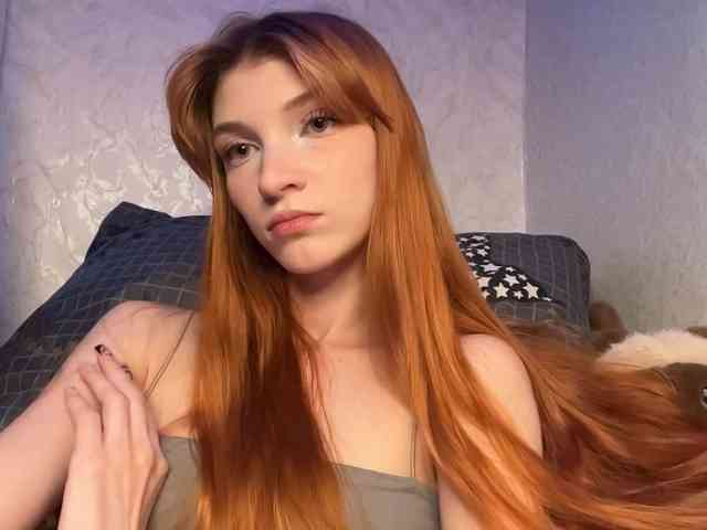 MadonnaVanson webcam