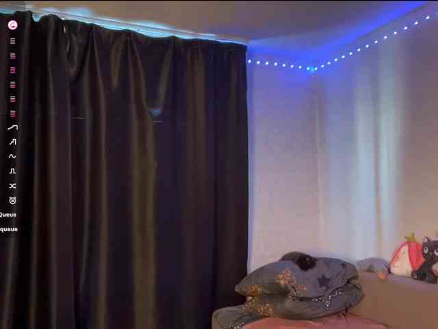 MadonnaVanson webcam