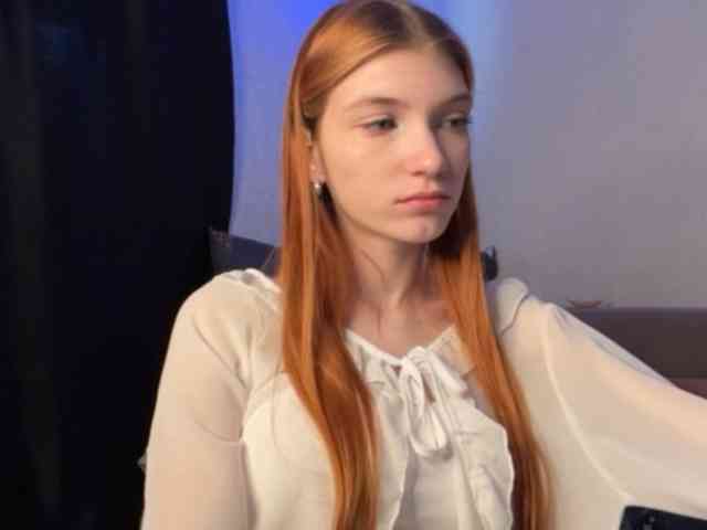 MadonnaVanson webcam