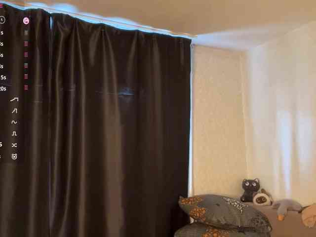 MadonnaVanson webcam