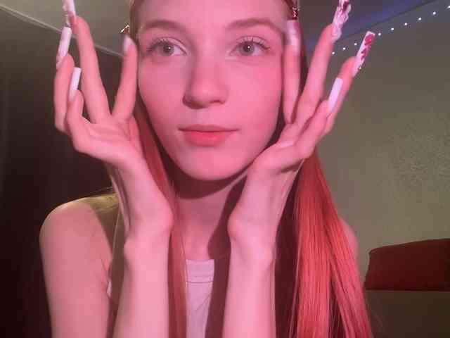 MadonnaVanson webcam