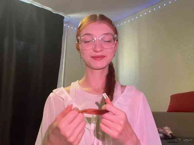 MadonnaVanson webcam