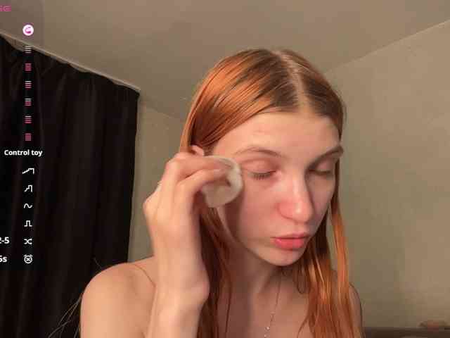 MadonnaVanson webcam