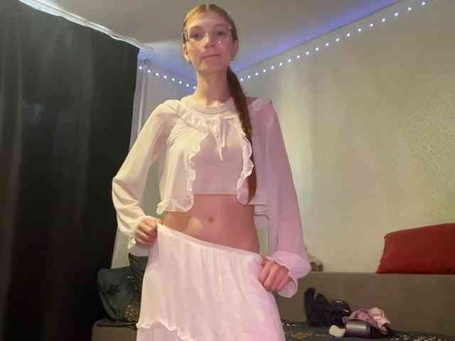 Model: MadonnaVanson
