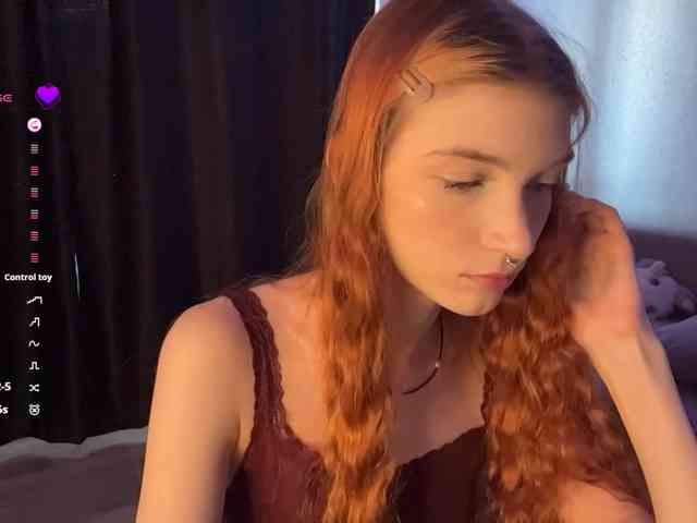 MadonnaVanson webcam