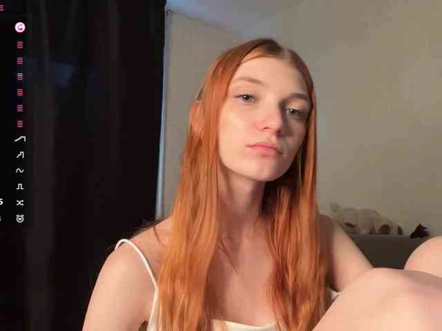 MadonnaVanson webcam