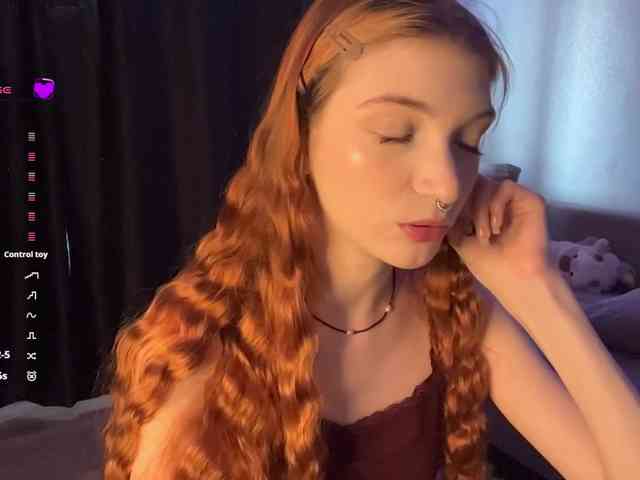 MadonnaVanson webcam