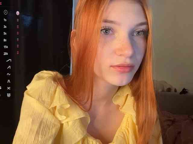 MadonnaVanson webcam