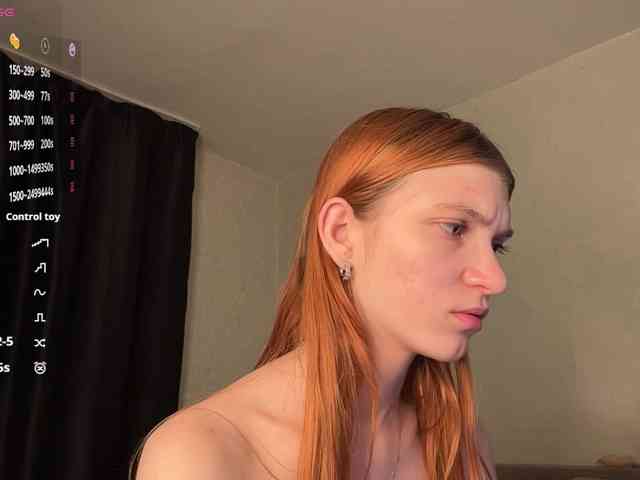 MadonnaVanson webcam