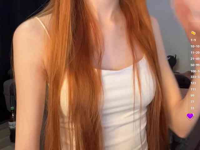 MadonnaVanson webcam