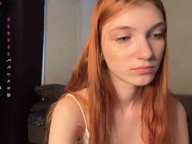 MadonnaVanson webcam