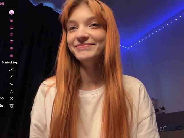 MadonnaVanson webcam