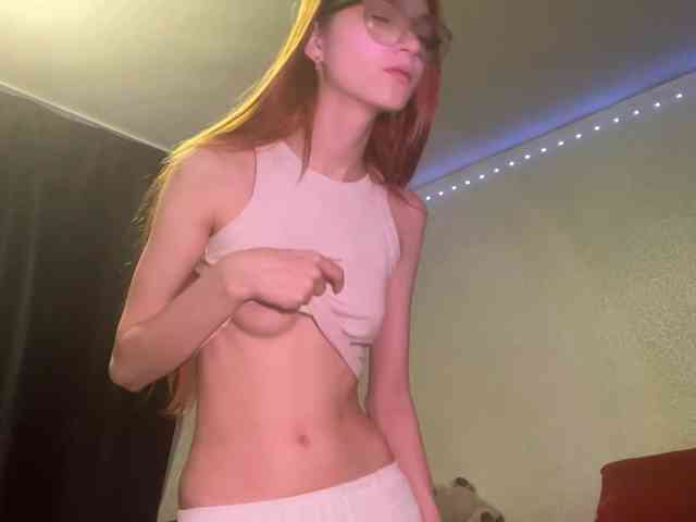 MadonnaVanson webcam