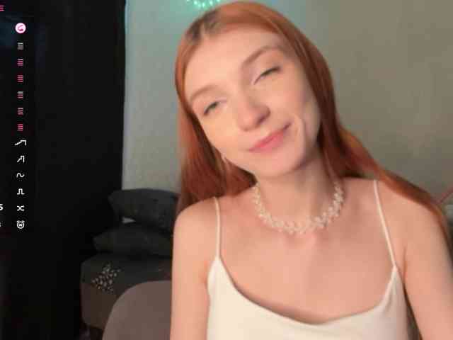 MadonnaVanson webcam