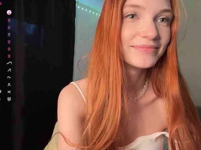 MadonnaVanson webcam